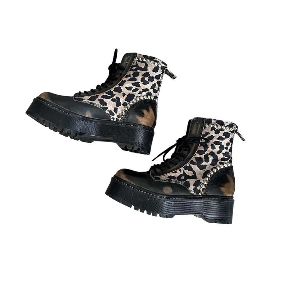 Steve Madden Leather Leopard Studded Moto Combat Boots EUC - Picture 12 of 16